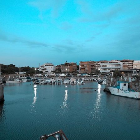 Roma Al Mare! Le Comete Del Borghetto 리도디오스티아 외부 사진